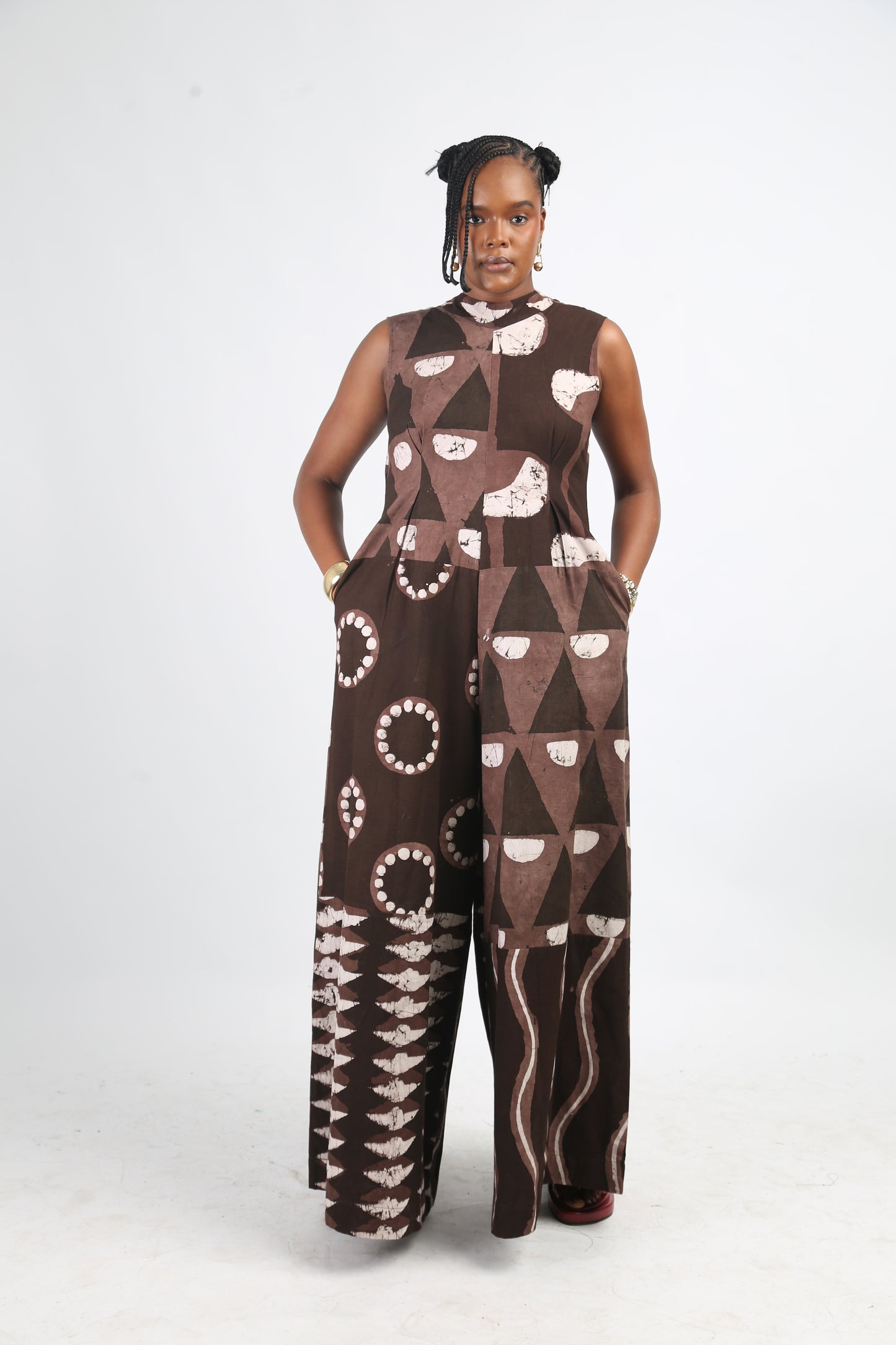 WHITE AND BROWN MULTIPRINT JUMPSUIT
