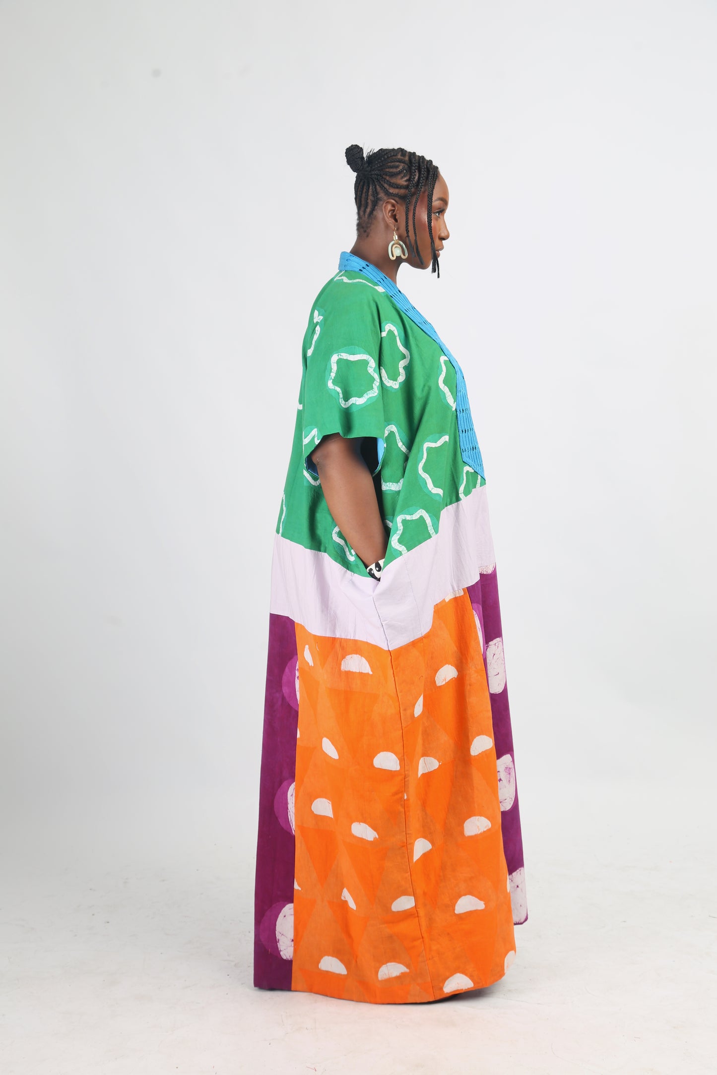 WHITE AND GREEN MULTICOLOURED AGBADA WITH TORQUOISE BLUE ASOOKE
