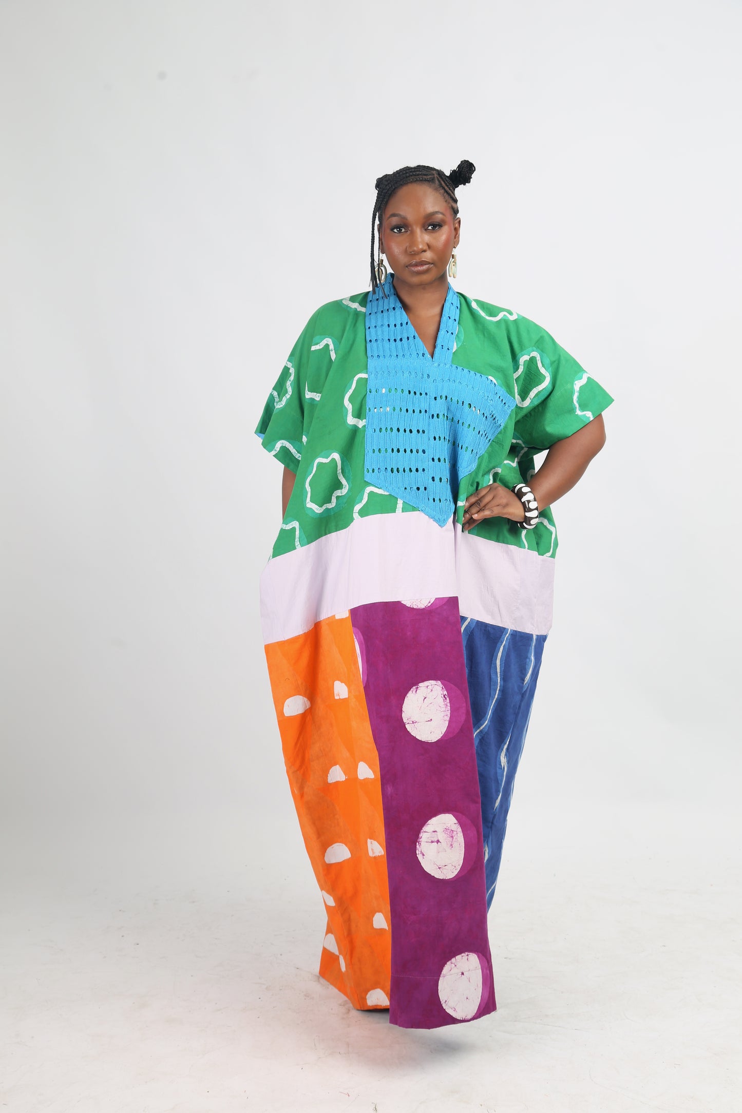 WHITE AND GREEN MULTICOLOURED AGBADA WITH TORQUOISE BLUE ASOOKE