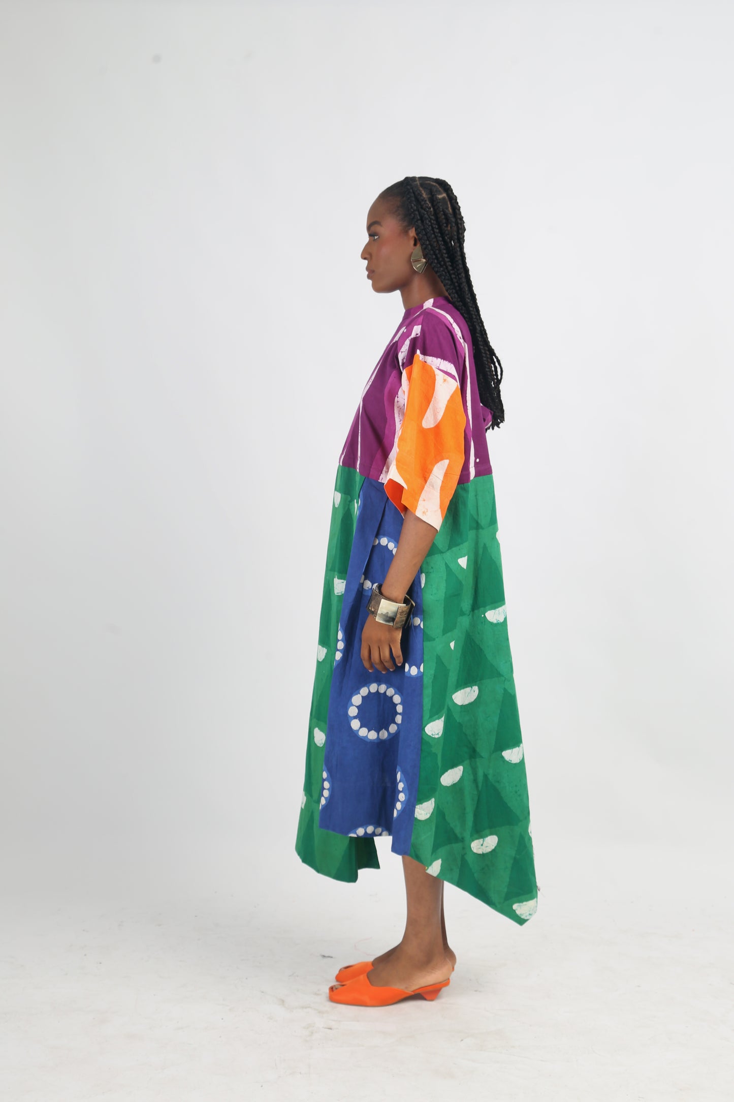 WHITE AND GREEN BRIGHT MULTICOLOURED MIDI IRO DRESS