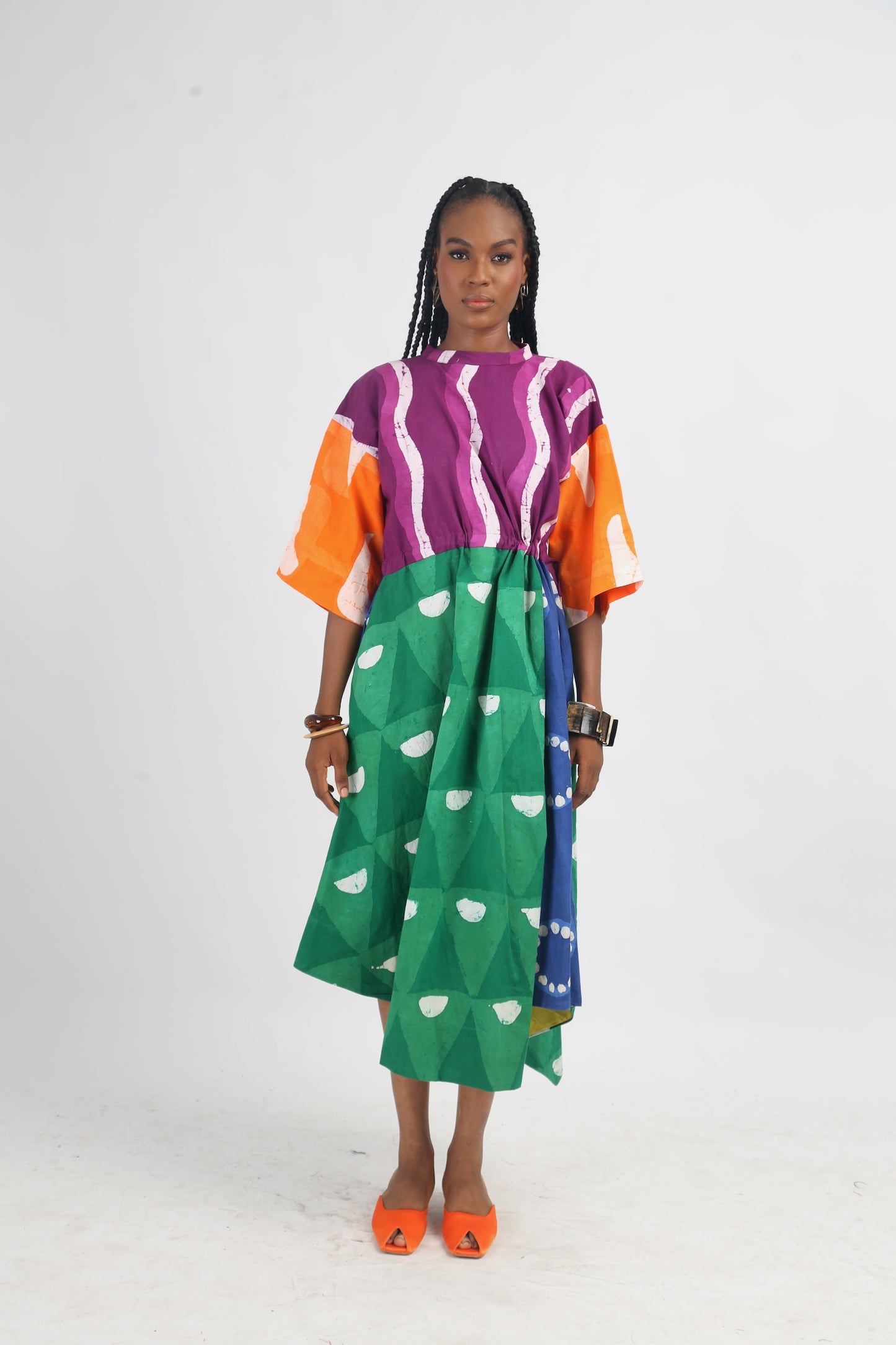 WHITE AND GREEN BRIGHT MULTICOLOURED MIDI IRO DRESS