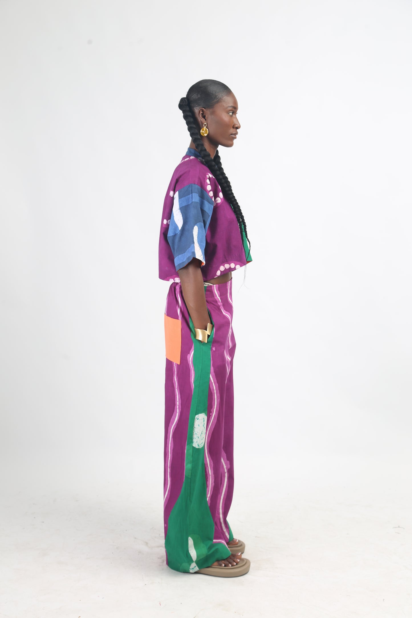 MAGENTA AND GREEN BARREL PANT