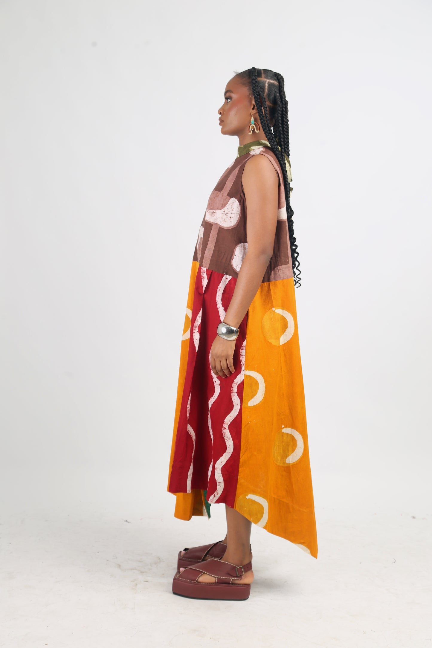 BROWN AND GOLDEN YELLOW MULTICOLOURED SLEEVELESS MIDI IRO DRESS