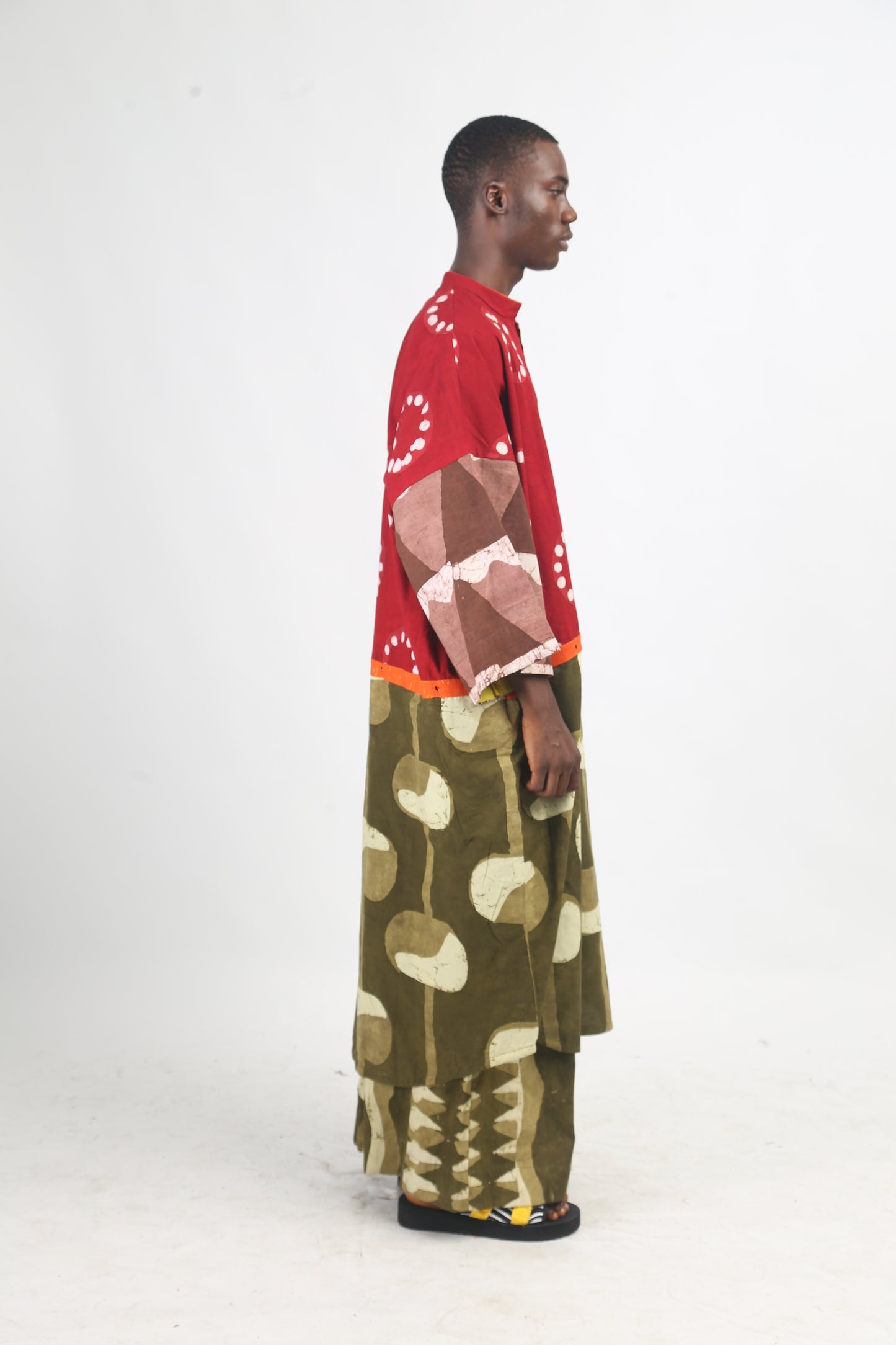 RED AND KHAKI MULTICOLOURED KAFTAN WITH ORANGE OUTLINE