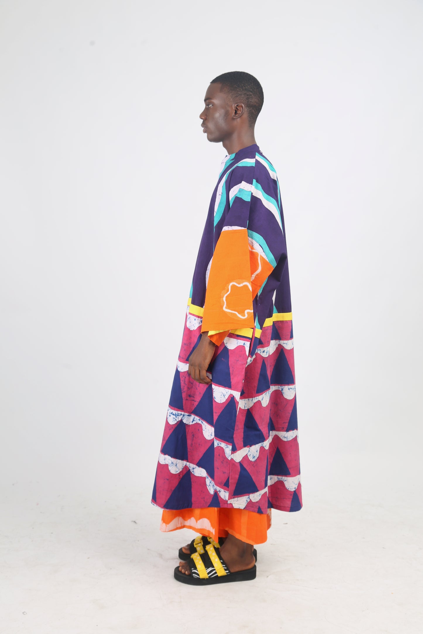 WHITE, PINK AND TEAL MULTICOLOURED KAFTAN WITH YELLOW  OUTLINE