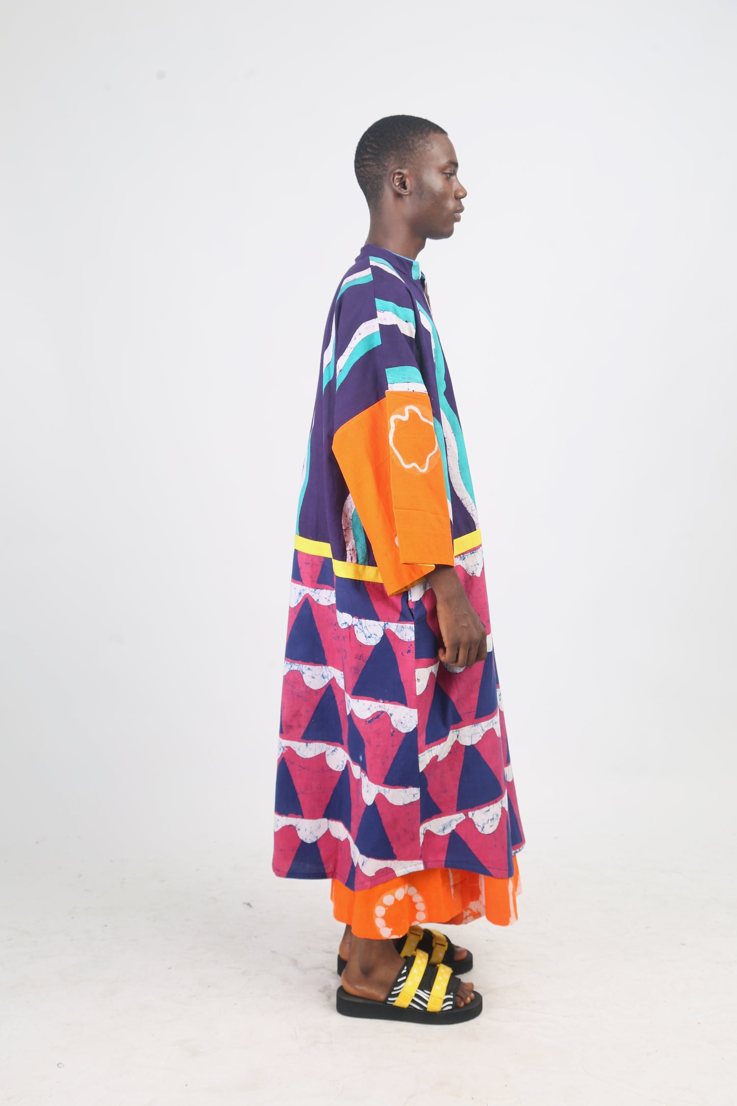 WHITE, PINK AND TEAL MULTICOLOURED KAFTAN WITH YELLOW  OUTLINE