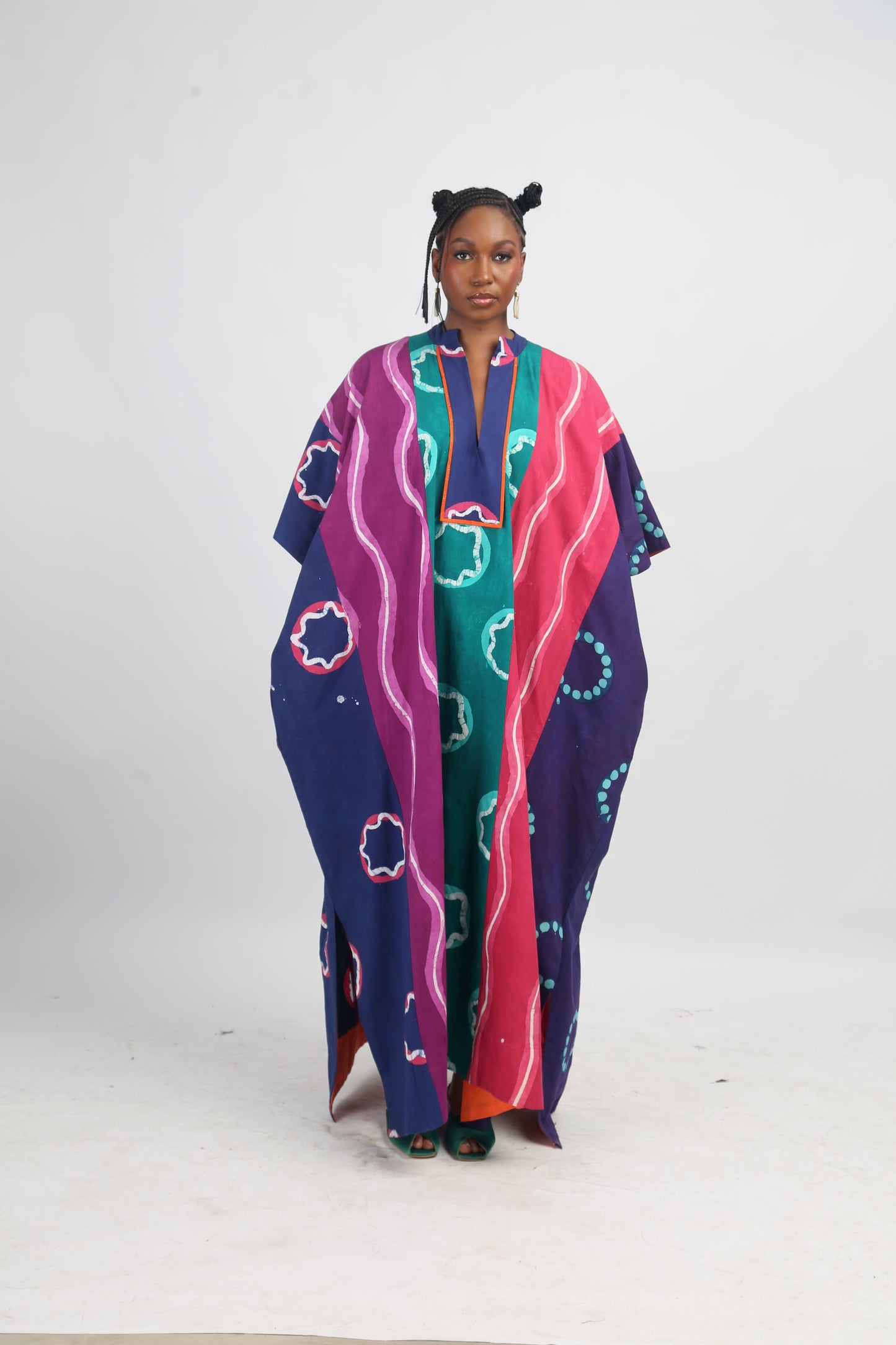 PINK AND MAGENTA MULTICOLOURED JALABIYA WITH ORANGE OUTLINE