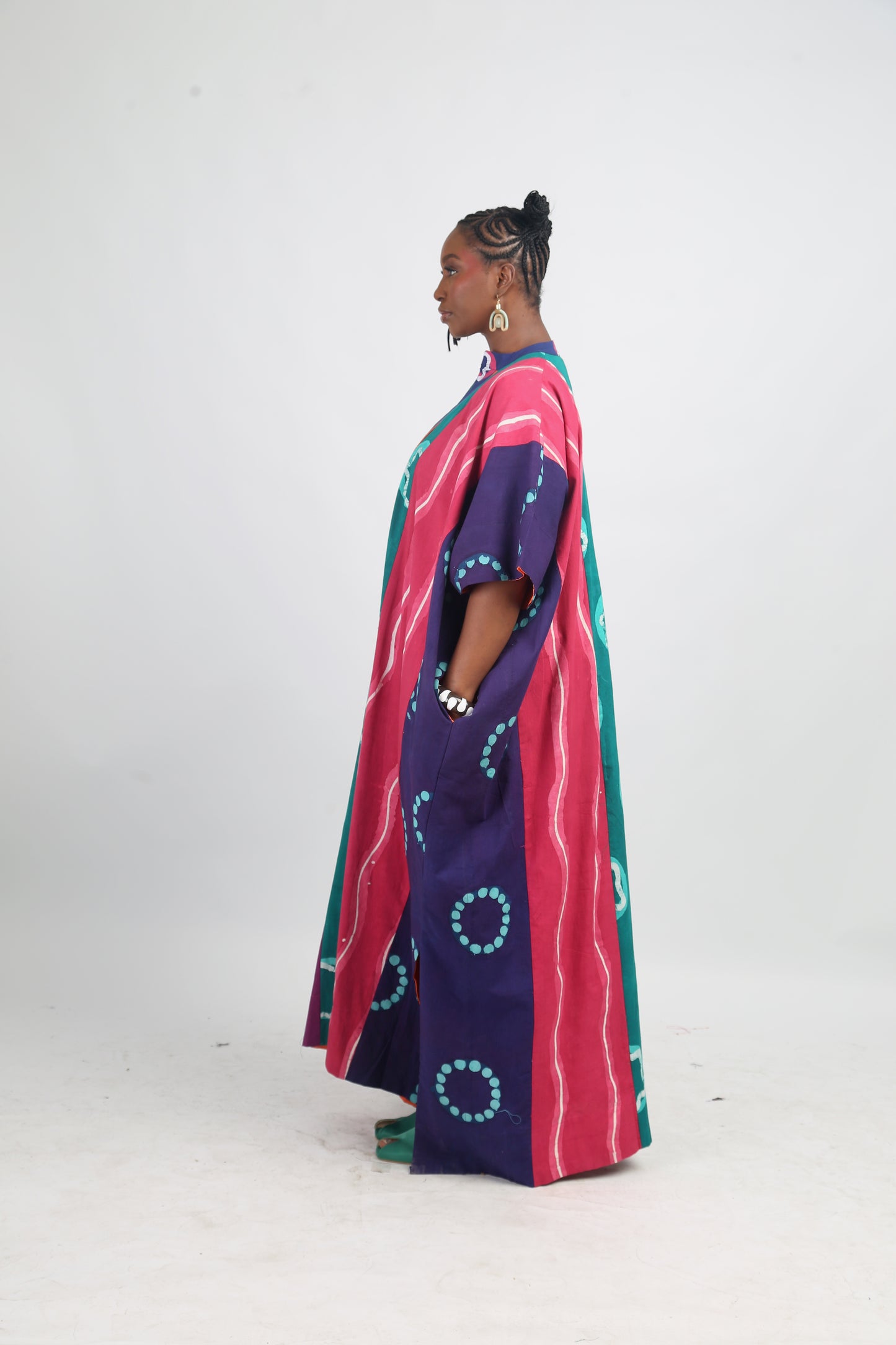 PINK AND MAGENTA MULTICOLOURED JALABIYA WITH ORANGE OUTLINE