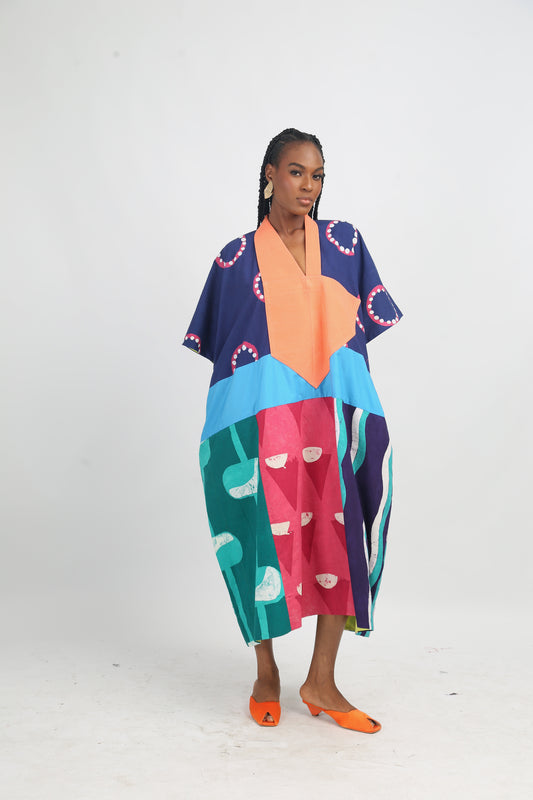 WHITE PINK AND TEAL MULTICOLOURED AGBADA WITH PEACH ASOOKE