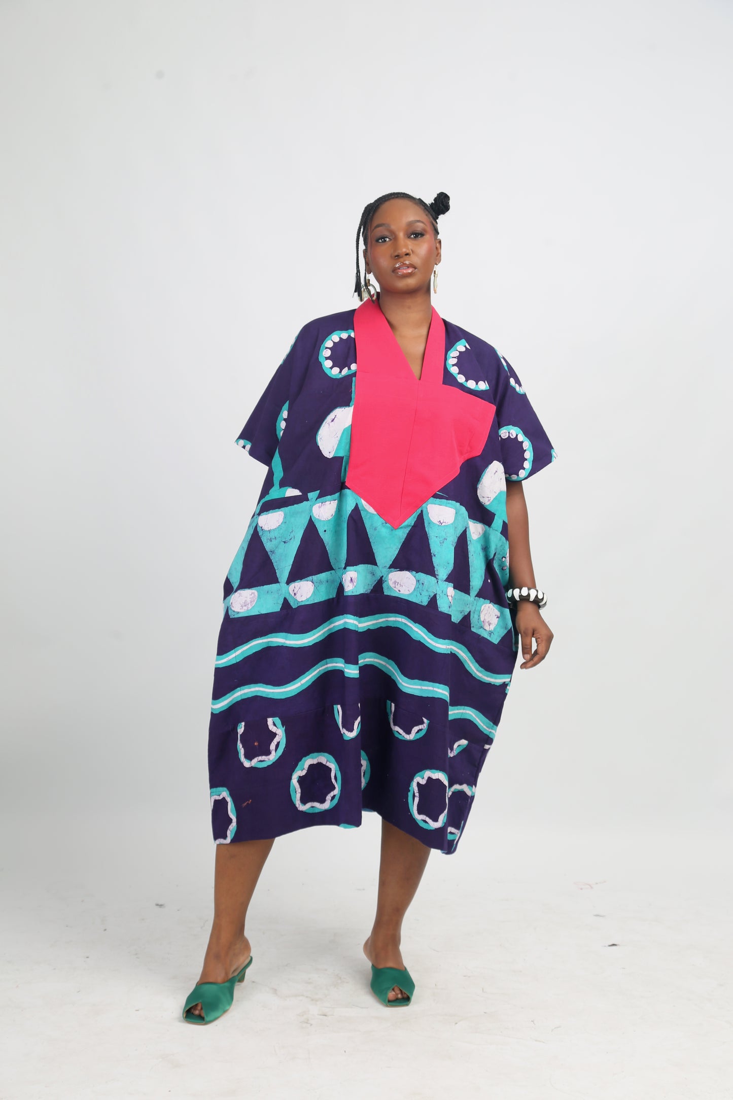 WHITE SEAGREEN AND PURPLE MULTIPRINT MIDI AGBADA WITH FUCHSIA PINK ASOOKE