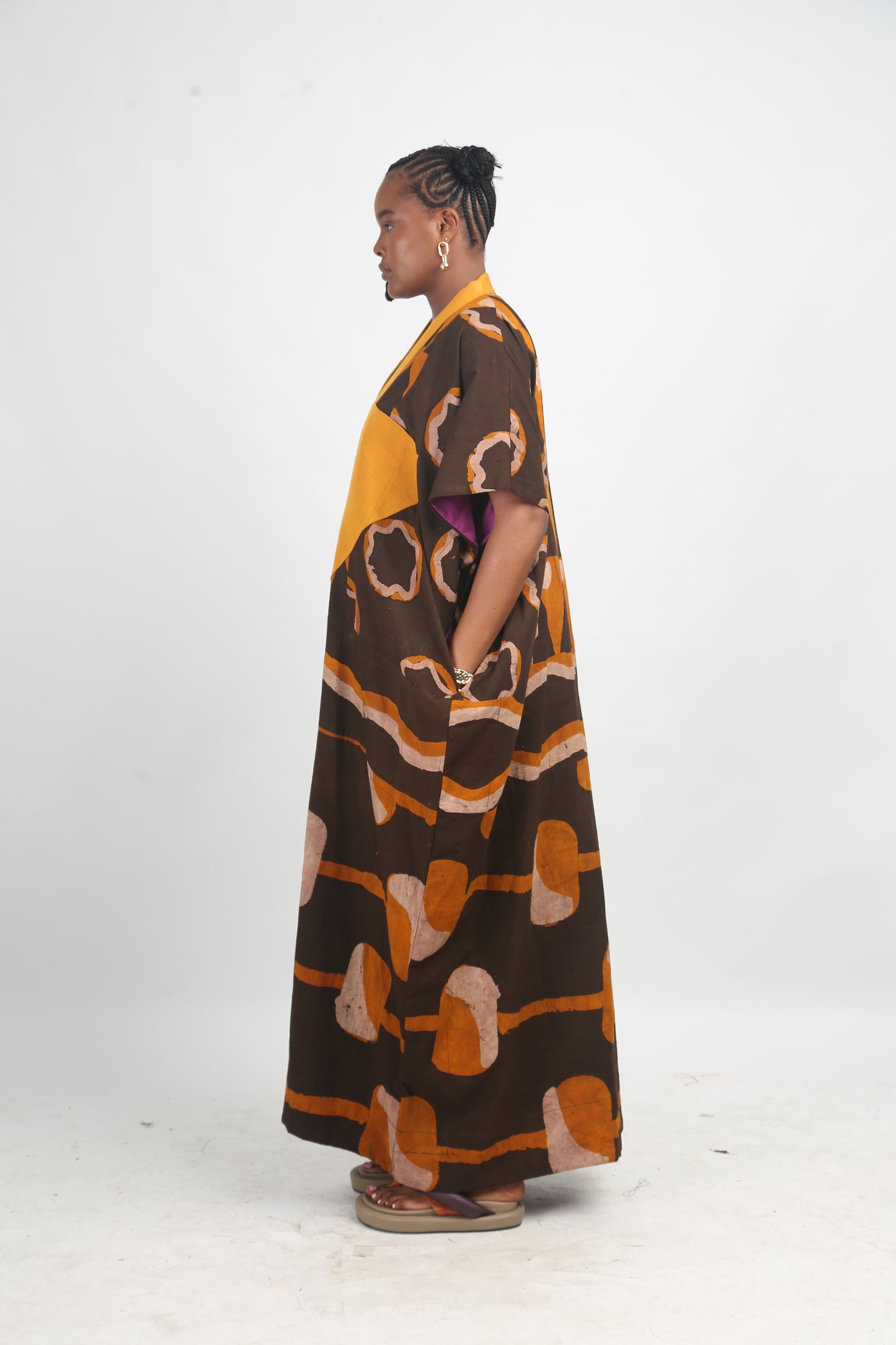 ONI BROWN, GOLDEN YELLOW AND BROWN MULTIPRINT AGBADA WITH MUSTARD ASOOKE
