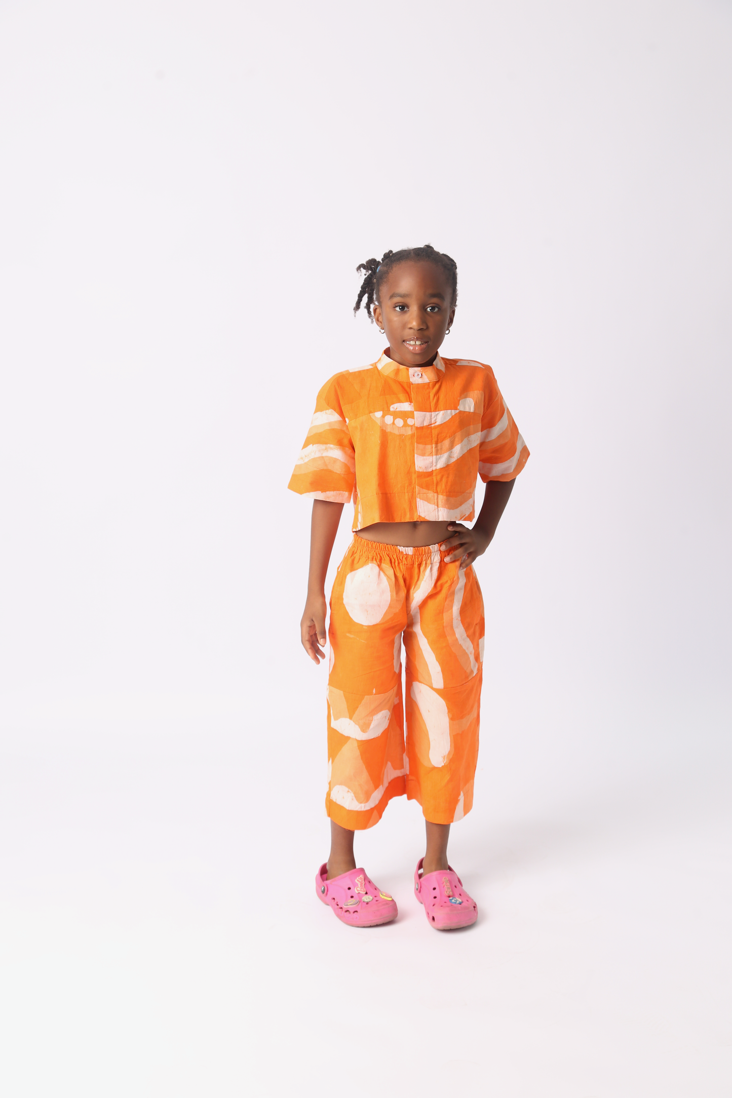 KIDS WHITE AND TANGERINE MULTIPRINT CULOTTES