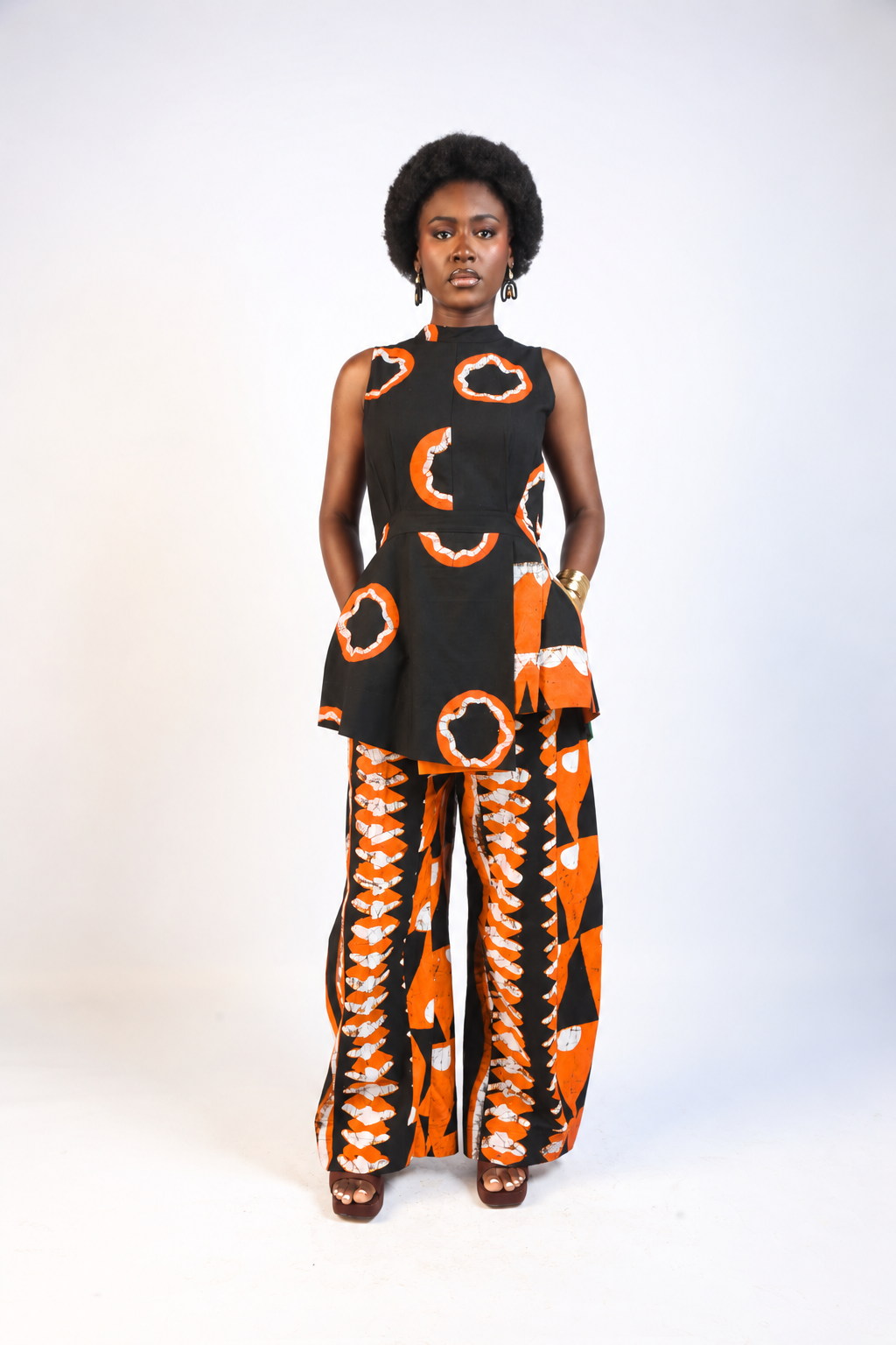 WHITE, BLACK AND  SINGLE COLOURED PRINT PANTS