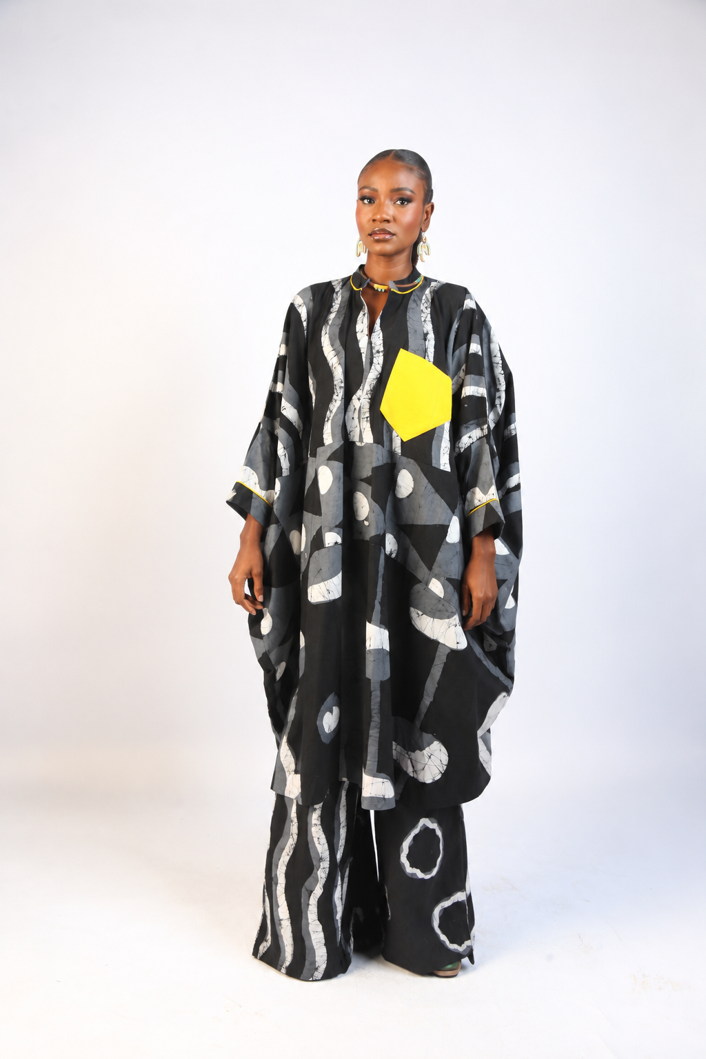 "WHITE, GREY AND BLACK MULTIPRINT  BUBA KAFTAN"