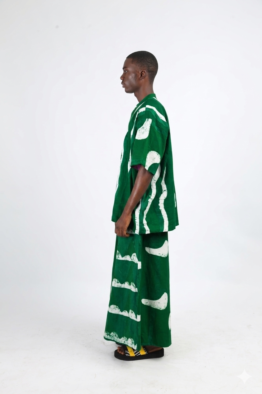 WHITE AND GREEN MULTIPRINT SHIRT