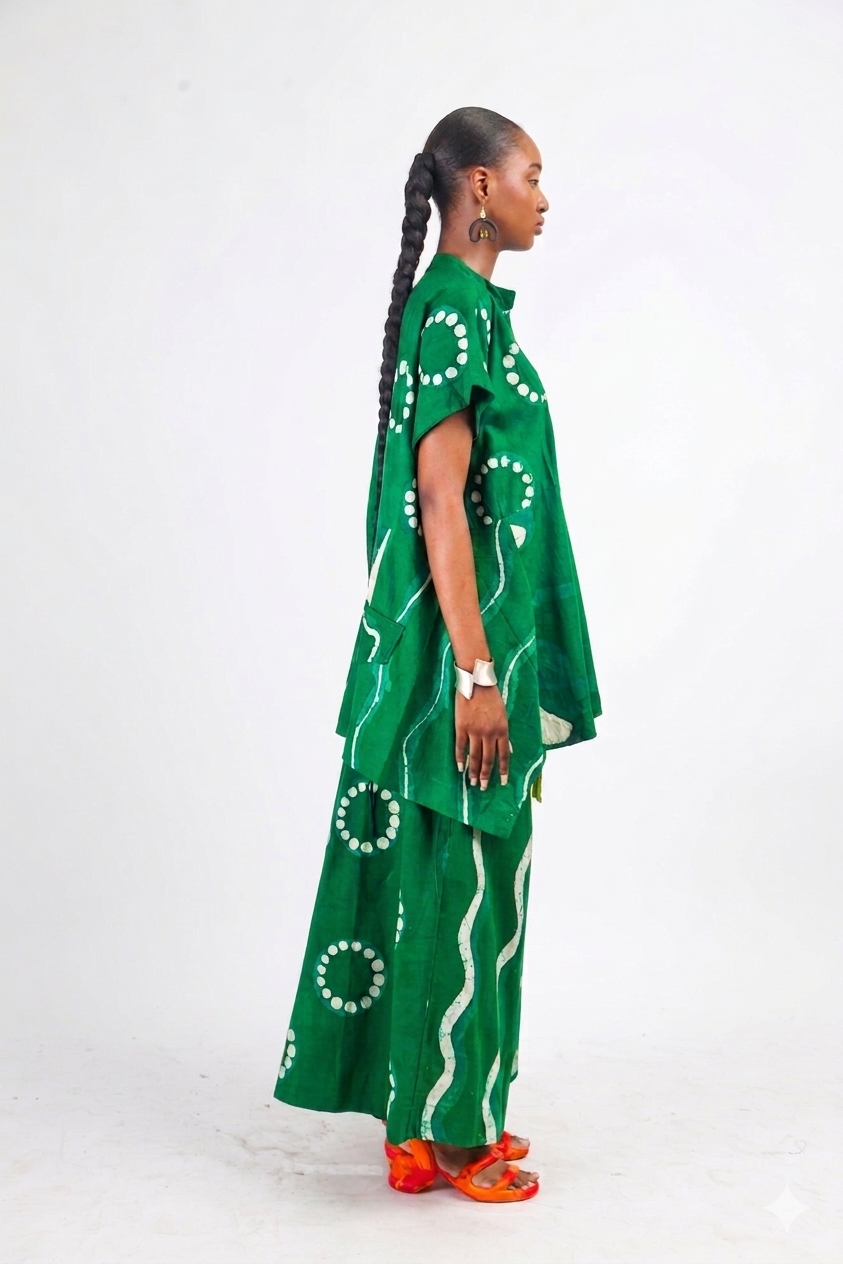 WHITE AND GREEN MULTIPRINT OSAKA TOP