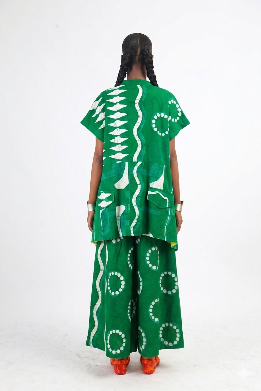 WHITE AND GREEN MULTIPRINT OSAKA TOP