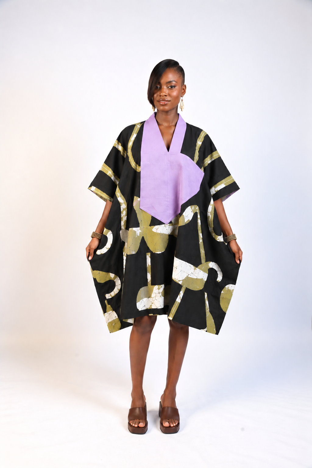 WHITE, OLIVE AND BLACK MULTIPRINT MINI AGBADA WITH ASOOKE